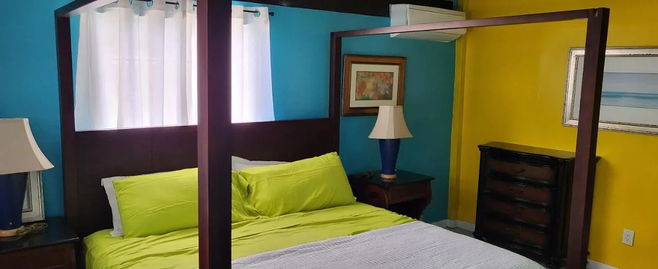 Nazareth Tillett Gardens Guest House & Hostel