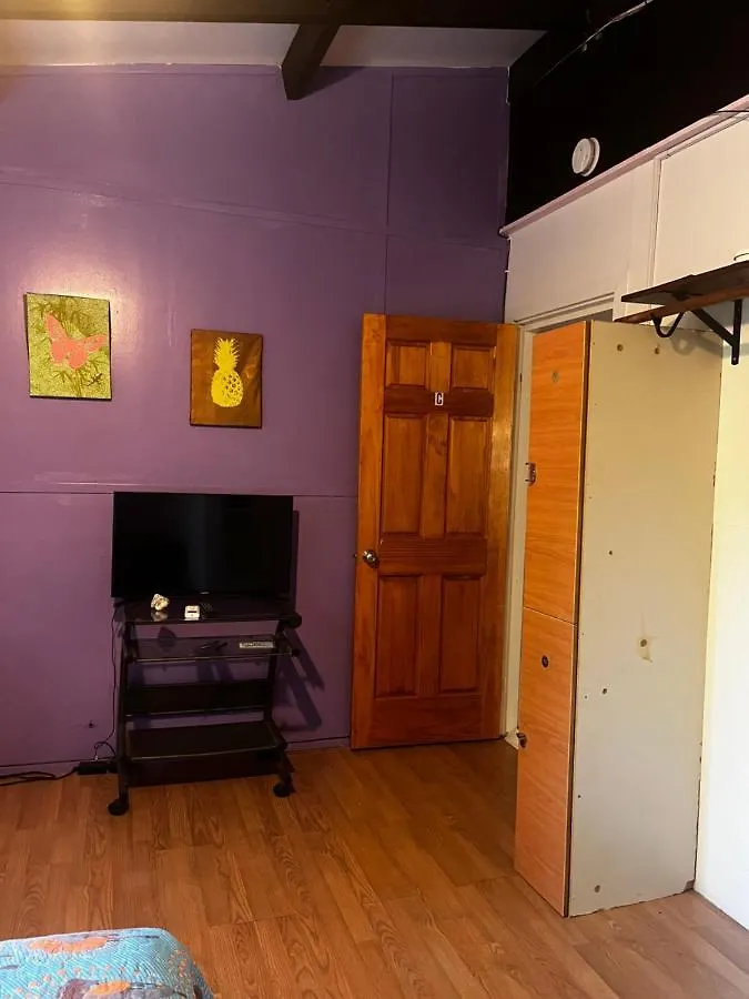 Nazareth Tillett Gardens Guest House & Hostel