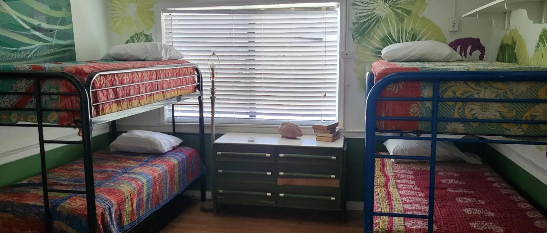 Nazareth Tillett Gardens Guest House & Hostel איי הבתולה של ארצות הברית