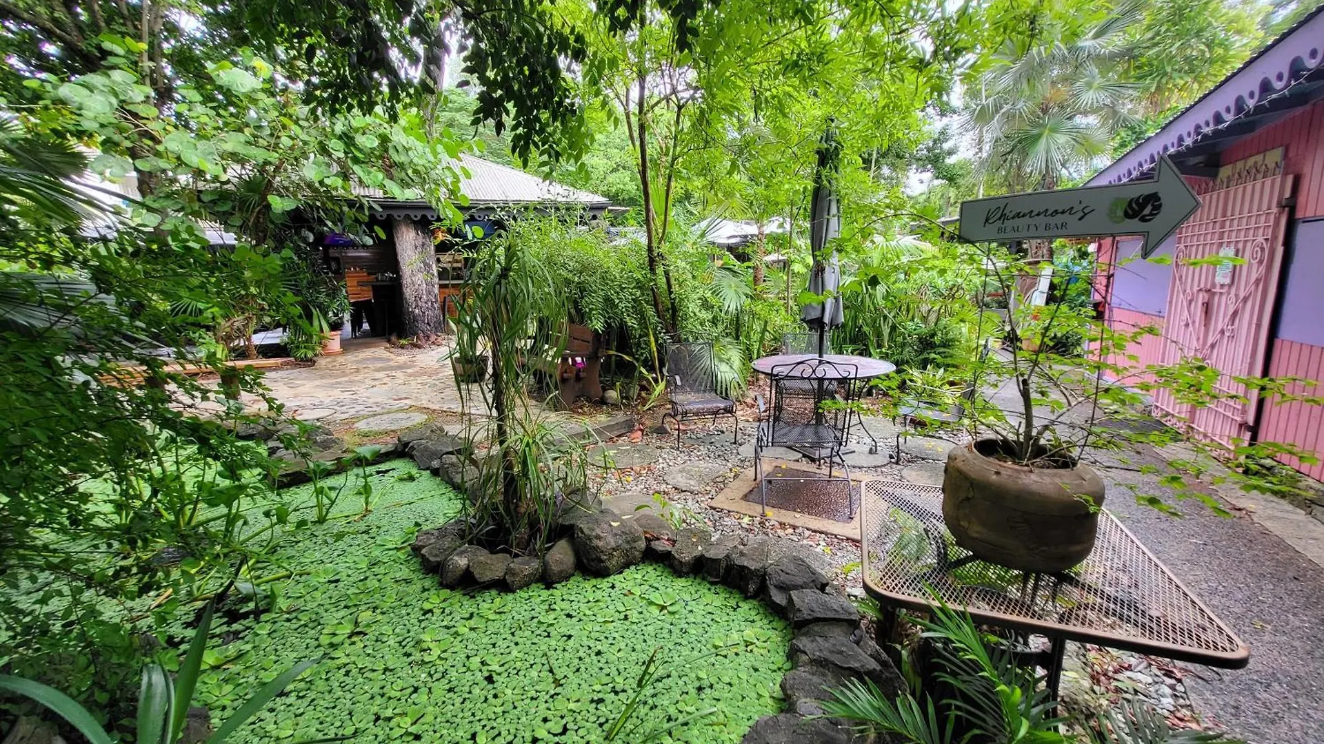 Nazareth Tillett Gardens Guest House & Hostel